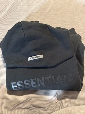 Fear of God ESSENTIALS Black Pullover Hoodie